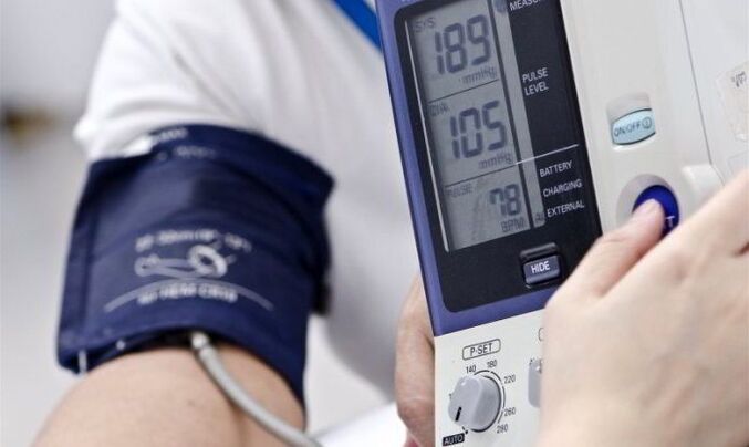 Hypotension ou hypertension